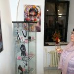 Táborskou Galerii 140 zaplnily barevné korálky