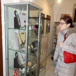 Táborskou Galerii 140 zaplnily barevné korálky