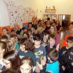 Školáci v Borotíně se čtyři měsíce od havárie dočkali nové kuchyně