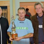 Putovní pohár za premiérové vítězství si odvezl tým Mirovic s exligistou Riegelem