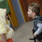Kulturní dům v Heřmani zaplavily masky