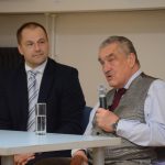 Karel Schwarzenberg v písecké Sladovně. S lidmi debatoval o volbách, vládě i táboru v Letech