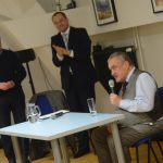 Karel Schwarzenberg v písecké Sladovně. S lidmi debatoval o volbách, vládě i táboru v Letech