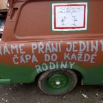 Maškarní průvod míří z Roudné do Janova