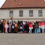 Ve Lnářích se o maškary krásně starali