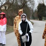 Ve Lnářích se o maškary krásně starali