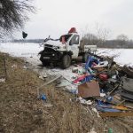 Policisté hledají řidiče, kterého předjížděl u Libějovic nákladní vůz a havaroval