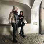Kamery a fotografie turisty pomohly odhalit zlodějky z krumlovského zámku