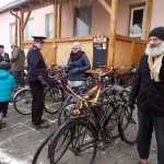 První huštění si v mrazu nenechala ujít čtyřicítka velocipedistů