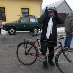 První huštění si v mrazu nenechala ujít čtyřicítka velocipedistů