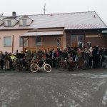 První huštění si v mrazu nenechala ujít čtyřicítka velocipedistů