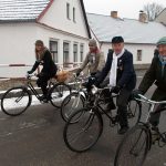 První huštění si v mrazu nenechala ujít čtyřicítka velocipedistů