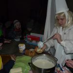 Děti nocovaly v knihovně a  prošly se hradem