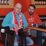 Strakoničtí fanoušci Slavie si tentokrát dali sraz v pivovaru
