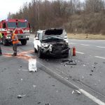Pod temelínskými věžemi se srazila dvě osobní auta
