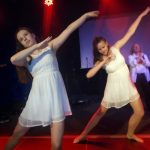 Zaplněnou táborskou Univerzitou zněla rocková opera. Letos pro Moniku a Tomáška