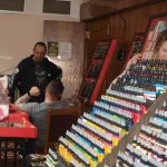 Tattoo Jam s vrhačem nožů a věšením na háky