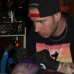 Tattoo Jam s vrhačem nožů a věšením na háky