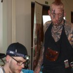 Tattoo Jam s vrhačem nožů a věšením na háky