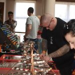 Tattoo Jam s vrhačem nožů a věšením na háky