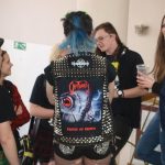 Tattoo Jam s vrhačem nožů a věšením na háky