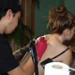 Tattoo Jam s vrhačem nožů a věšením na háky