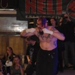 Tattoo Jam s vrhačem nožů a věšením na háky