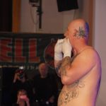 Tattoo Jam s vrhačem nožů a věšením na háky