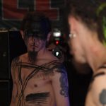 Tattoo Jam s vrhačem nožů a věšením na háky
