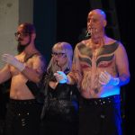 Tattoo Jam s vrhačem nožů a věšením na háky