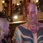 Tattoo Jam s vrhačem nožů a věšením na háky