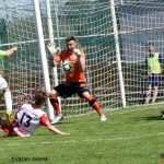 Domácí dvakrát prohrávali o tři góly, pak duel zdramatizovali