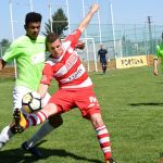 Domácí dvakrát prohrávali o tři góly, pak duel zdramatizovali