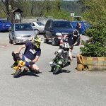 Mini moto GP zahájilo u Podolského mostu