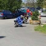 Mini moto GP zahájilo u Podolského mostu