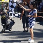 Mini moto GP zahájilo u Podolského mostu