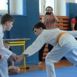 Odstartovala série turnajů v bojových sportech: Začínající karatisté takřka zaplnili kapacitu haly