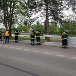 Hasiči nacvičovali montáž protipovodňové bariéry na budějovickém nábřeží