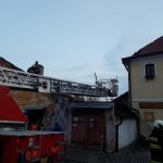 Aktualizováno. V Českém Krumlově hořely dva domy v centru