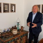 Kristian Kodet slaví letos jubileum. Stal se z něj znovu táborský galerista a navíc starožitník