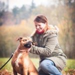 Hugovi se zhroutil svět a znovu našel důvěru. Najde i opravdového parťáka?