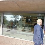 Věrní zákazníci poprvé vstoupili do nové pivovarské prodejny