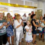 Dospělí žáci malíře Teodora Buzu vystavují v plánské obřadní síni