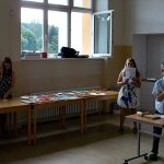 Školáci z Plané vydražili obrázky a pomohli táborskému hospici