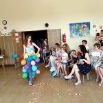 Školáci z Plané vydražili obrázky a pomohli táborskému hospici