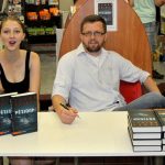Jižní Čechy – líheň autorů detektivek. Tomáš Přibyl z Prachatic vydal výborný detektivní román Pětidomí