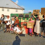 Veselí se bavilo sjezdem kuriozních vozidel. V sobotu vyrazí plavidla