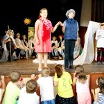 Školní akademii v Chyškách zakončila pohádka v podání žáků i učitelů