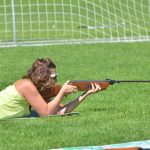 Sedličtí vědí, jak pobavit. V létě uspořádali závod v zimním sportu