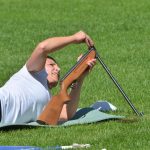 Sedličtí vědí, jak pobavit. V létě uspořádali závod v zimním sportu